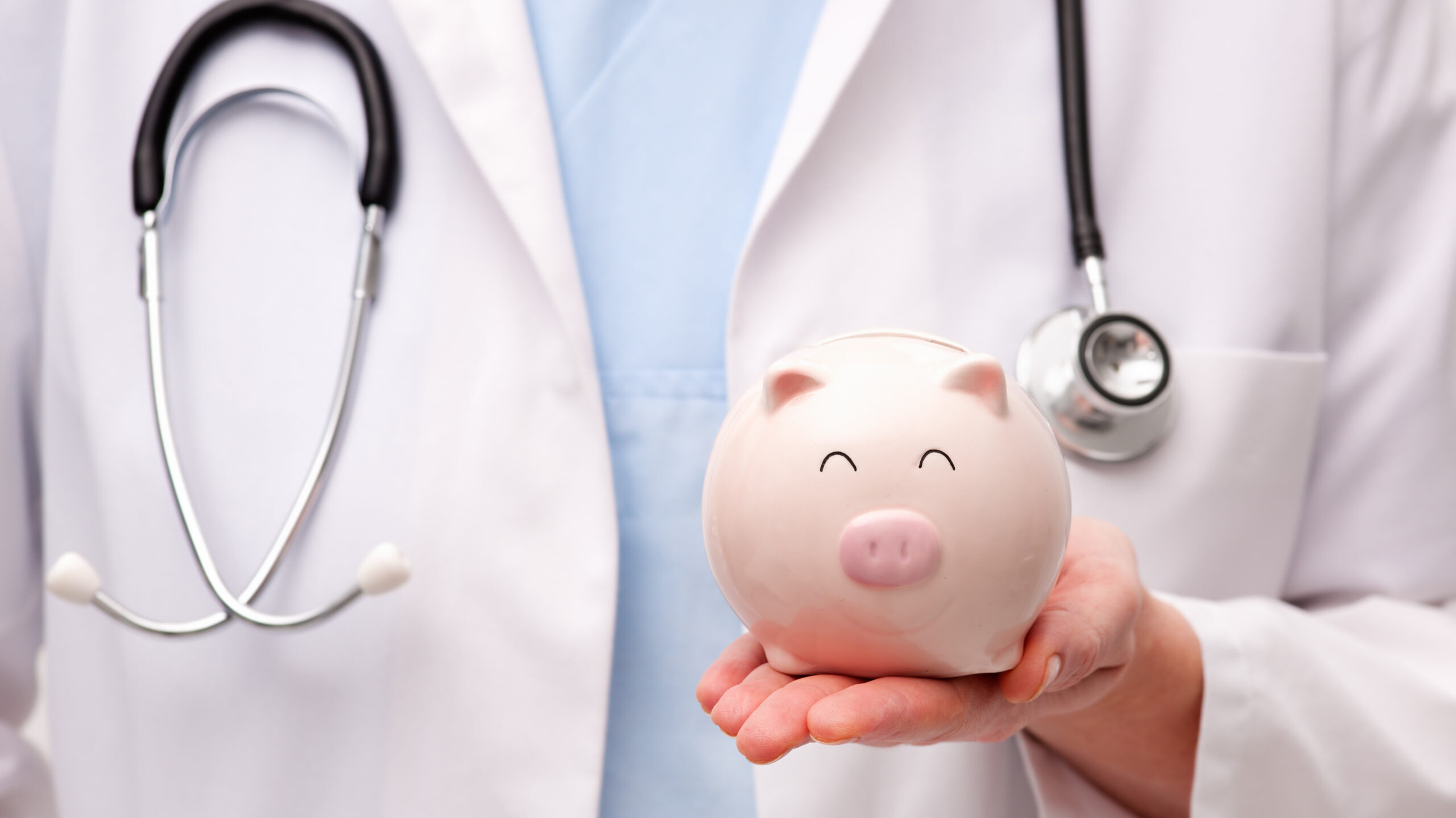 7 Ways Supplementing Your Income with Locum Tenens Can Lead to Lasting Financial Fitness