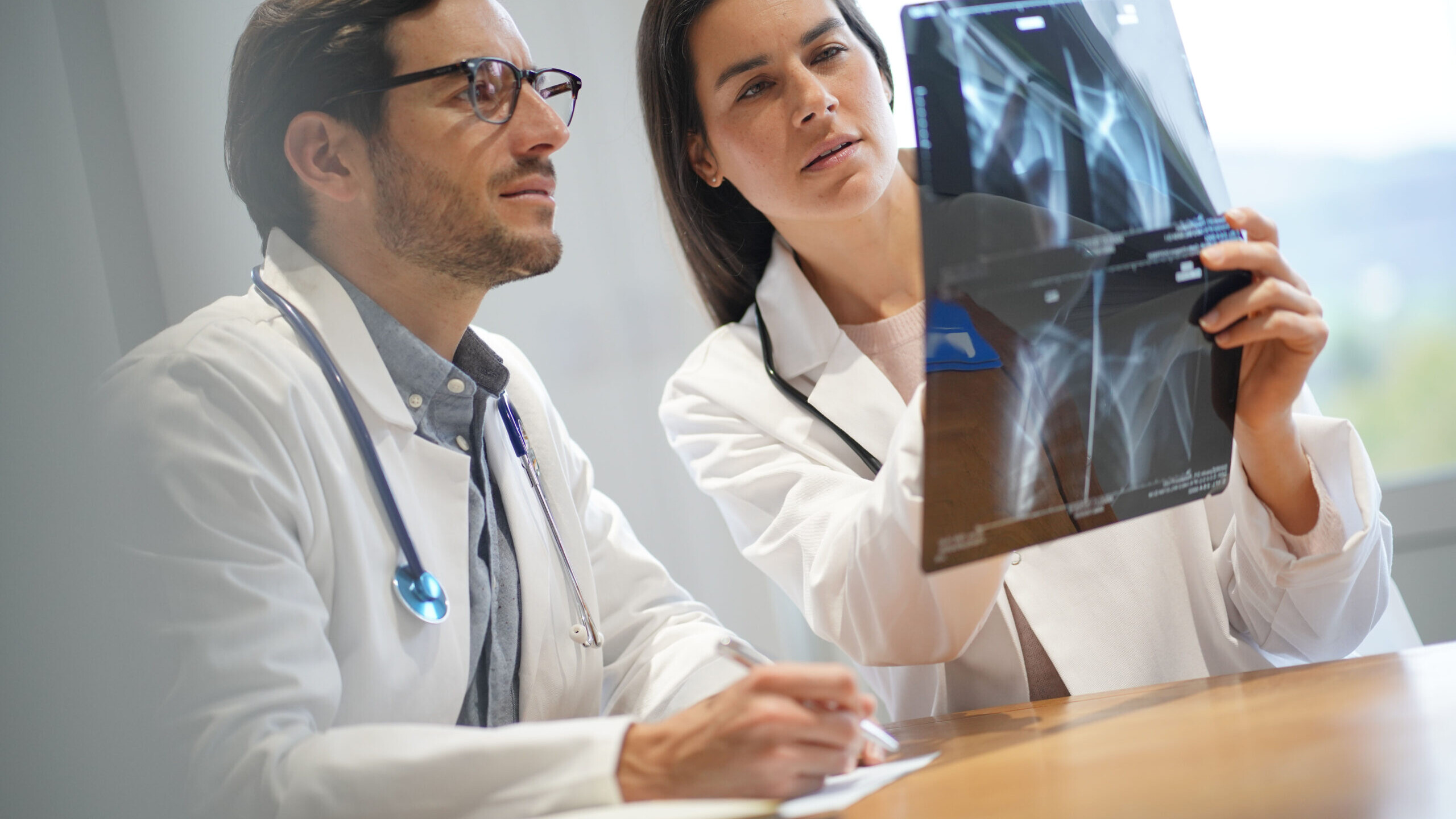 5 Steps to Finding Mentors Through Locum Tenens Opportunities